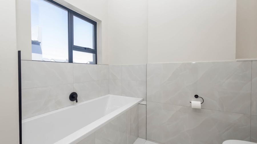 3 Bedroom Property for Sale in Sandown Western Cape